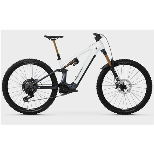 MEGAMO RYAL 03 AXS 2027