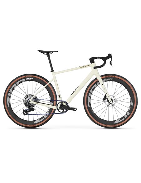 MEGAMO WEST 01 2026