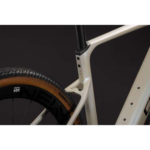 CUBE NUROAD HYBRID C:62 SLX 400X 2027