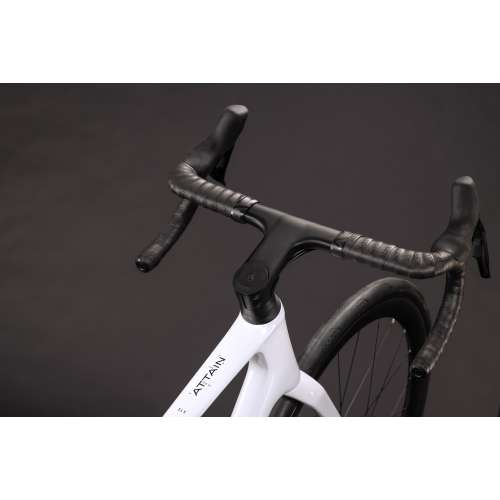 CUBE ATTAIN C:62 SLX 2027