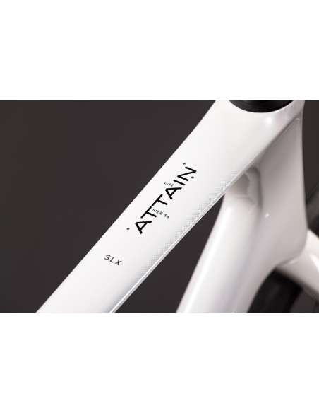 CUBE ATTAIN C:62 SLX 2027