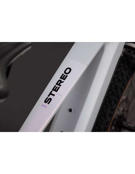 CUBE STEREO HYBRID ONE22 PRO 800 2027