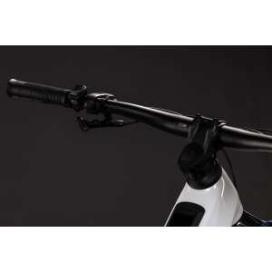 CUBE STEREO HYBRID ONE44... 2