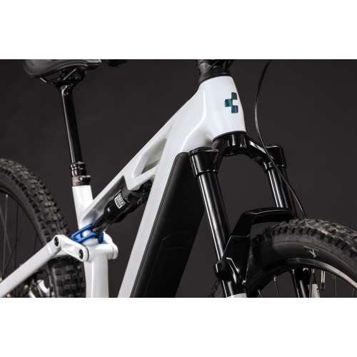 CUBE STEREO HYBRID ONE44 HPC PRO 800...