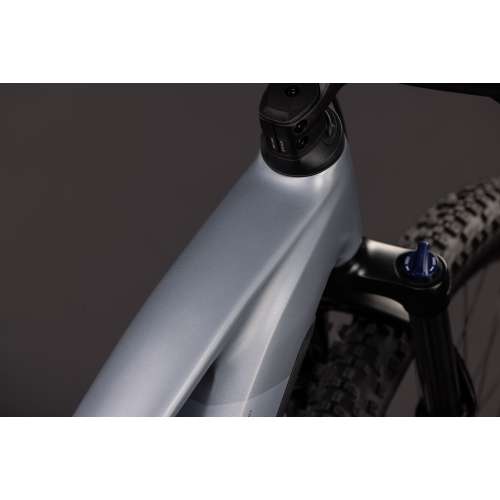 CUBE REACTION HYBRID PERFORMANCE 720...