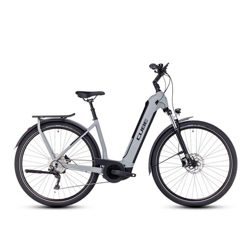CUBE KATHMANDU HYBRID UN 750 EASY ENTRY 2024