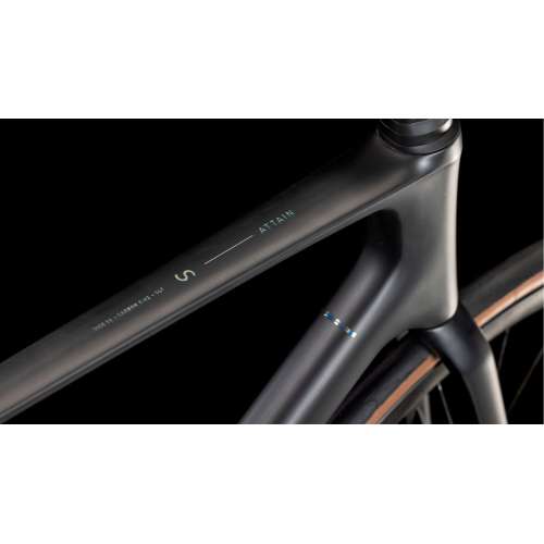 CUBE ATTAIN C:62 SLT 2025