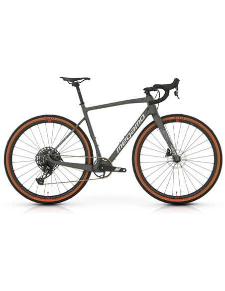 MEGAMO WEST 10 2025