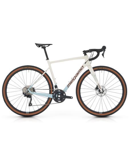 MEGAMO OUEST 15 2025