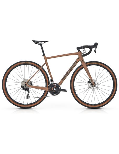 MEGAMO WEST 15 2025