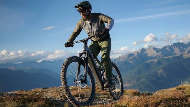 Qué bicicleta comprar según tu objetivo: ciudad, montaña, carretera o gravel